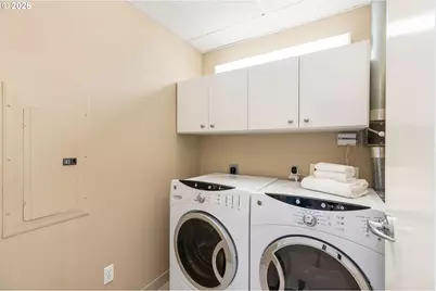 1930 S River Dr #1003, Portland, OR 97201 - Photo 39