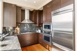 1930 S River Dr, Portland, OR 97201 - Photo 17