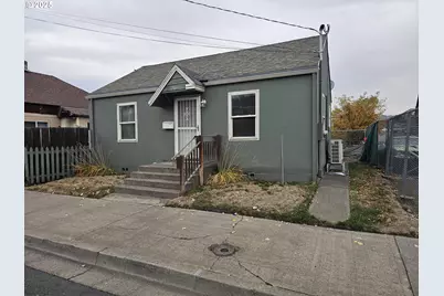 709 SW Frazer Ave, Pendleton, OR 97801 - Photo 3