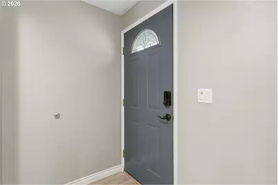 8111 NE 27th St, Vancouver, WA 98662 - Photo 5