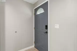 8111 NE 27th St, Vancouver, WA 98662 - Photo 5