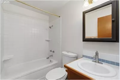 8111 NE 27th St, Vancouver, WA 98662 - Photo 25
