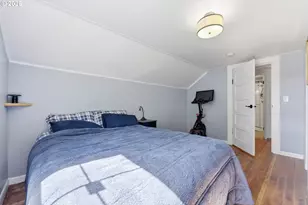 549 N Marple St, Coos Bay, OR 97420 - Photo 33