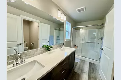 320 Oak St, Florence, OR 97439 - Photo 17