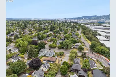 6532 N Knowles Ave, Portland, OR 97217 - Photo 5