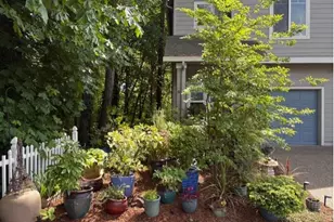 810 E Ninth St, Newberg, OR 97132 - Photo 5