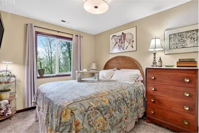 810 E 9th St #D13, Newberg, OR 97132 - Photo 27