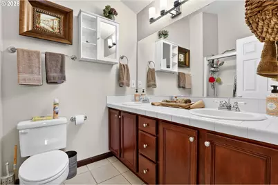 810 E 9th St #D13, Newberg, OR 97132 - Photo 33