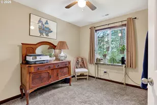 810 E Ninth St, Newberg, OR 97132 - Photo 23