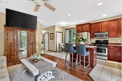 810 E 9th St #D13, Newberg, OR 97132 - Photo 13