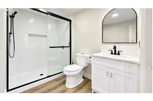 8196 65th Ave, Salem, OR 97305 - Photo 17