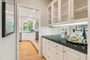 44 Morningview Cir, Lake Oswego, OR 97035 - Photo 9