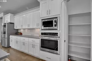 15975 SW Wren Ln, Beaverton, OR 97007 - Photo 21