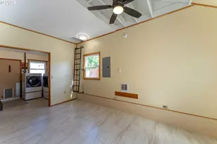5276 NE 73rd Ave., Portland, OR 97218 - Photo 23