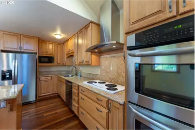 5276 NE 73rd Ave, Portland, OR 97218 - Photo 17