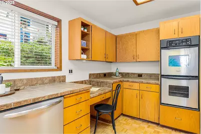 48 Eagle Crest Dr #3E, Lake Oswego, OR 97035 - Photo 17