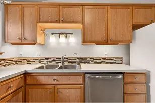 709 S Park St, Carlton, OR 97111 - Photo 21