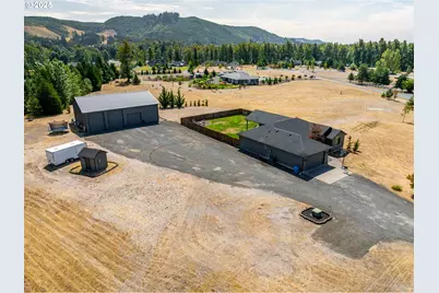 195 Bay Point Dr, Castle Rock, WA 98611 - Photo 31