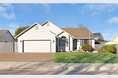 2657 Greyfox Dr, Sutherlin, OR 97479 - Photo 1
