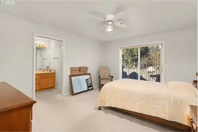 2657 Greyfox Dr, Sutherlin, OR 97479 - Photo 17