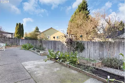 2657 Greyfox Dr, Sutherlin, OR 97479 - Photo 33