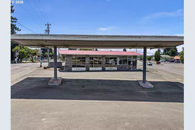 518 Hwy 99, Cottage Grove, OR 97424 - Photo 9