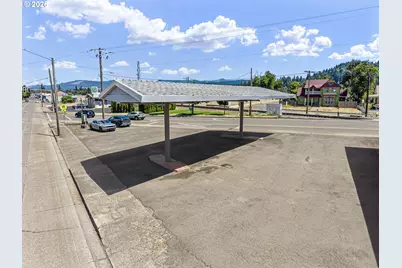 518 Hwy 99, Cottage Grove, OR 97424 - Photo 45