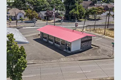 518 Hwy 99, Cottage Grove, OR 97424 - Photo 11