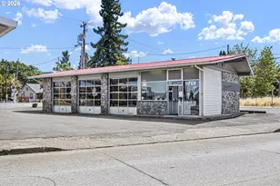 518 Hwy 99, Cottage Grove, OR 97424 - Photo 1
