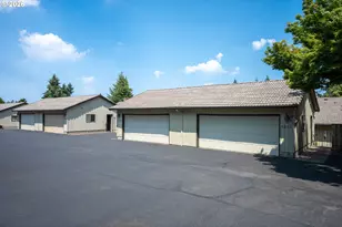 6296 Preakness Dr, West Linn, OR 97068 - Photo 33