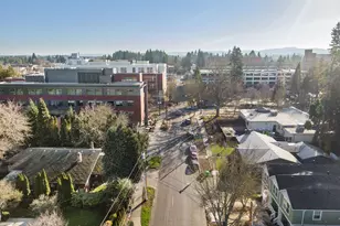 121 SE 8th Ave, Hillsboro, OR 97123 - Photo 29