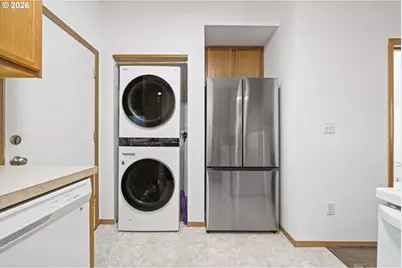 121 SE 8th Ave, Hillsboro, OR 97123 - Photo 17