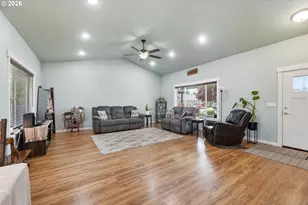 38599 SW Filbert St, Scio, OR 97374 - Photo 5