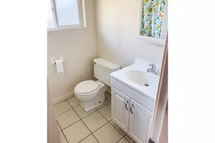 833 NE Jackson St, Roseburg, OR 97470 - Photo 15