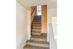 833 NE Jackson St, Roseburg, OR 97470 - Photo 9