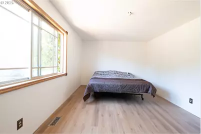 1329 Larson Rd, Roseburg, OR 97471 - Photo 25