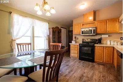 1329 Larson Rd, Roseburg, OR 97471 - Photo 39