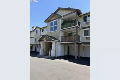 780 NW 185th Ave #204, Beaverton, OR 97006 - Photo 1