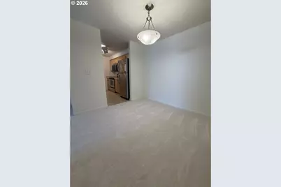 780 NW 185th Ave #204, Beaverton, OR 97006 - Photo 5