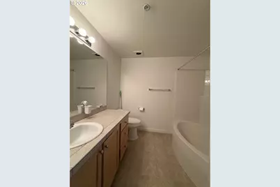 780 NW 185th Ave #204, Beaverton, OR 97006 - Photo 19