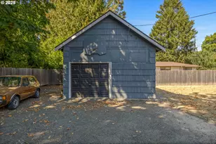 1919 NW Buchanan Ave, Corvallis, OR 97330 - Photo 3