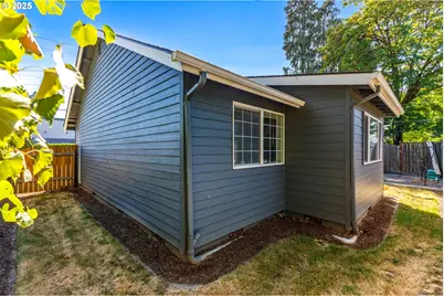 1919 NW Buchanan Ave, Corvallis, OR 97330 - Photo 5