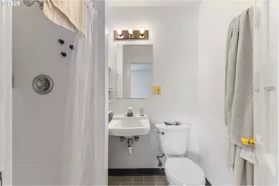 1919 NW Buchanan Ave, Corvallis, OR 97330 - Photo 23