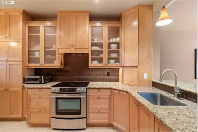 9709 NW Silver Ridge Loop, Portland, OR 97229 - Photo 5