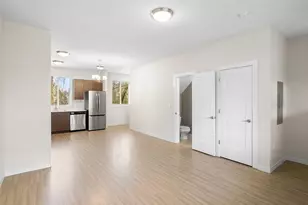 10845 E Burnside St, Portland, OR 97216 - Photo 9