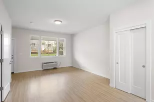 10845 E Burnside St, Portland, OR 97216 - Photo 11