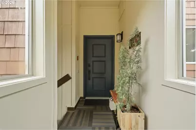 65 Oswego Smt, Lake Oswego, OR 97035 - Photo 3