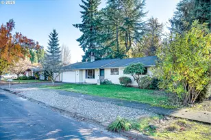 208 NW 24th St, McMinnville, OR 97128 - Photo 25