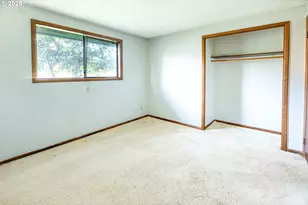 208 NW 24th St, McMinnville, OR 97128 - Photo 29