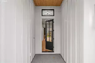 760 N V St, Washougal, WA 98671 - Photo 3